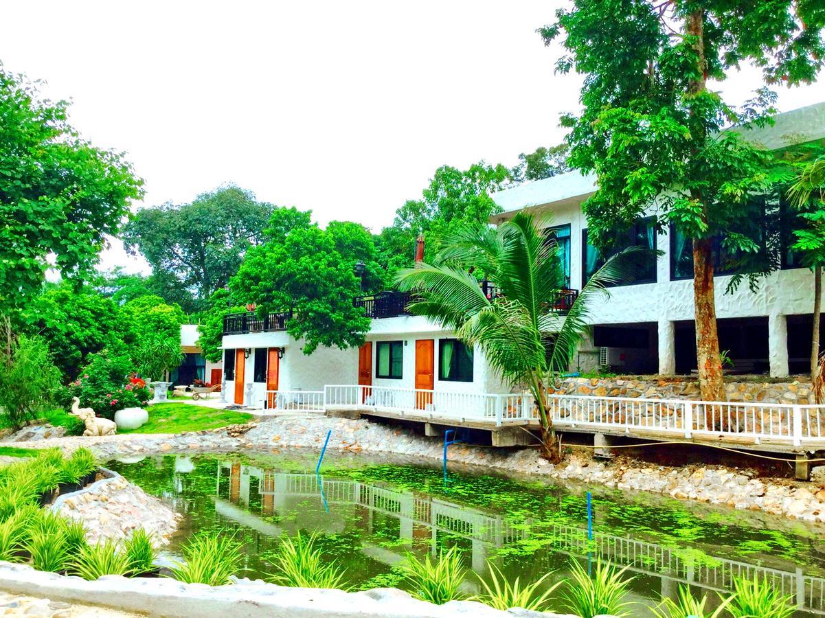 Silver Garden Resort Suan Phueng Dış mekan fotoğraf